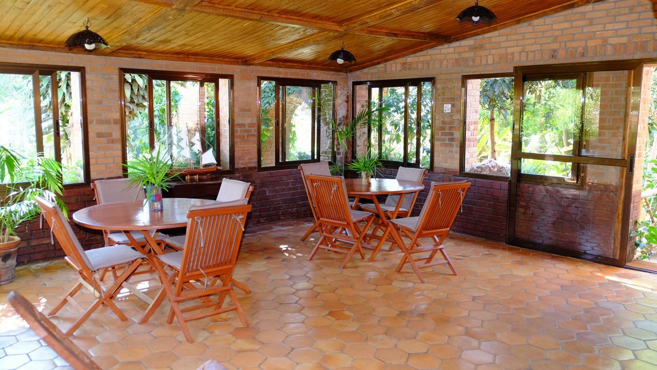 Eco Lodge Les Chambres Du Voyageur Анцирабе Экстерьер фото
